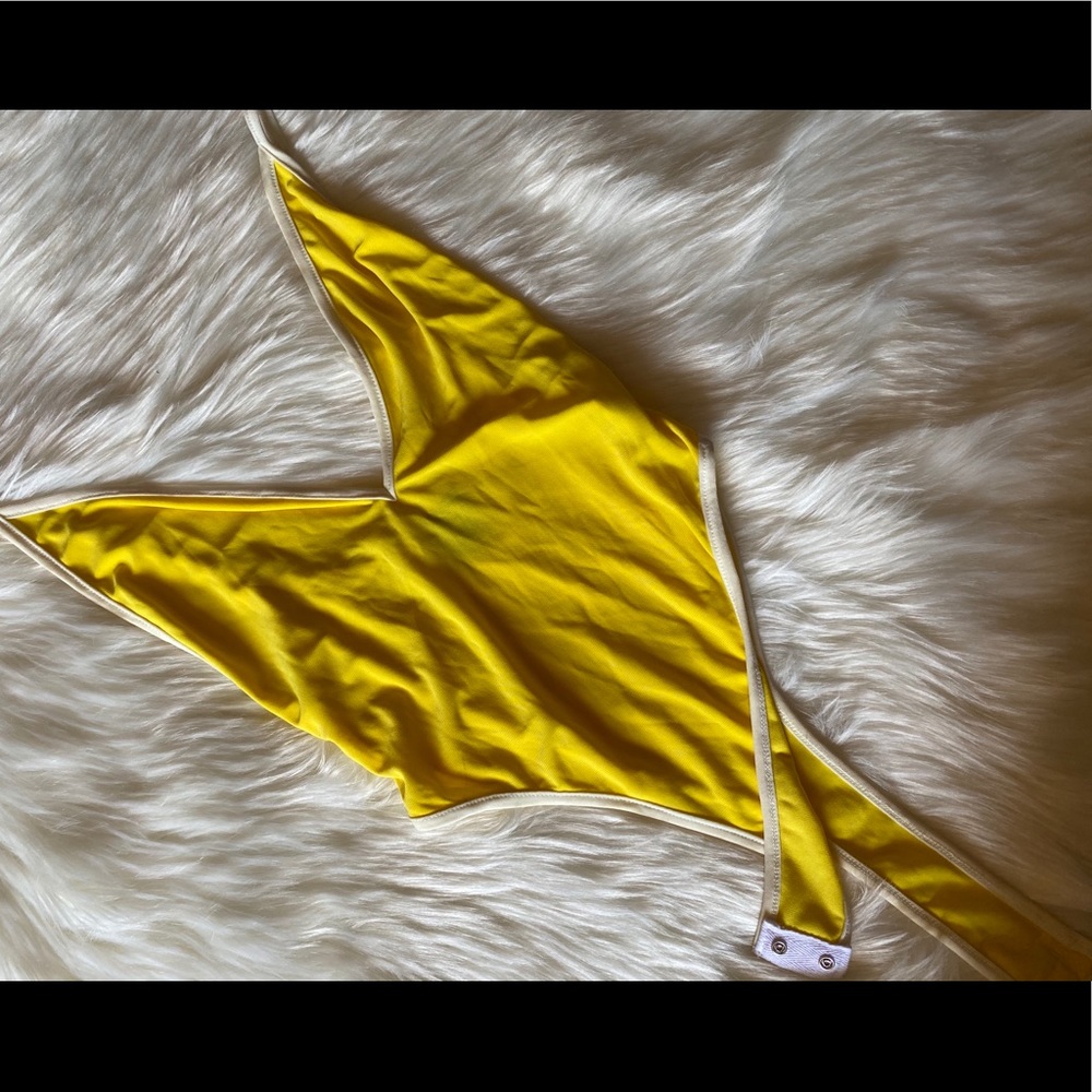 Yellow bodysuit size S
